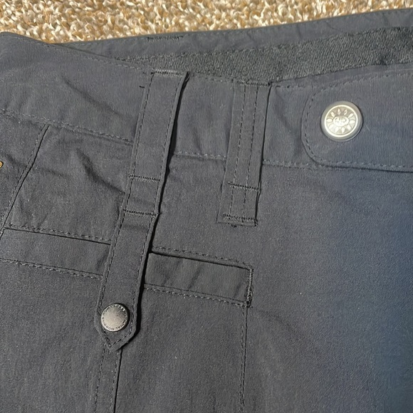 Royal Robbins Discovery Stretch Nylon Short Length Pants. Women’s size 10. NWT. - Picture 5 of 16
